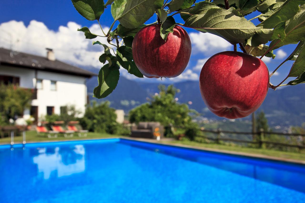 Garni Oberanger Hotell Tirolo Exteriör bild