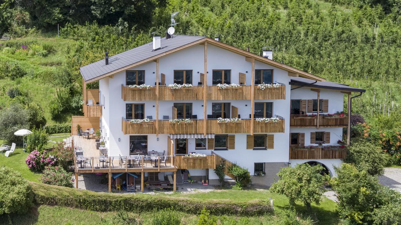 Garni Oberanger Hotell Tirolo Exteriör bild